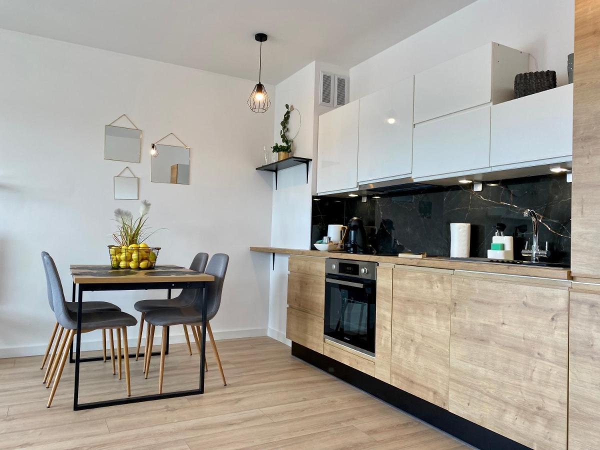 Apartament Camilli Lackberg Jelenia Gora Exterior photo